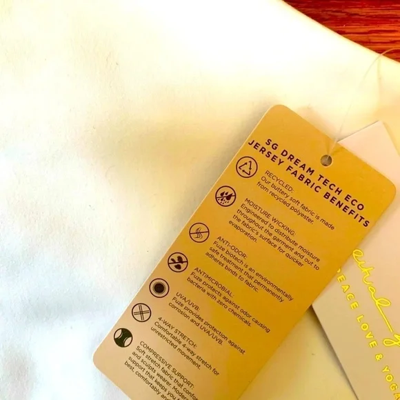 NWT SPIRITUAL GANGSTER WHITE VERVE DREAM TECH SPORTS BRA Crop Top Athleisure - Picture 8 of 9